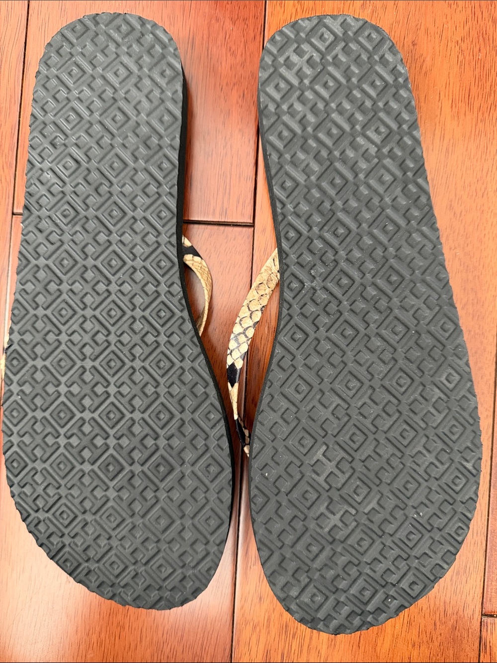 Tory Burch Desert Rocco’s Snake Snake-Print Leather Flip Flops - Picture 5 of 5